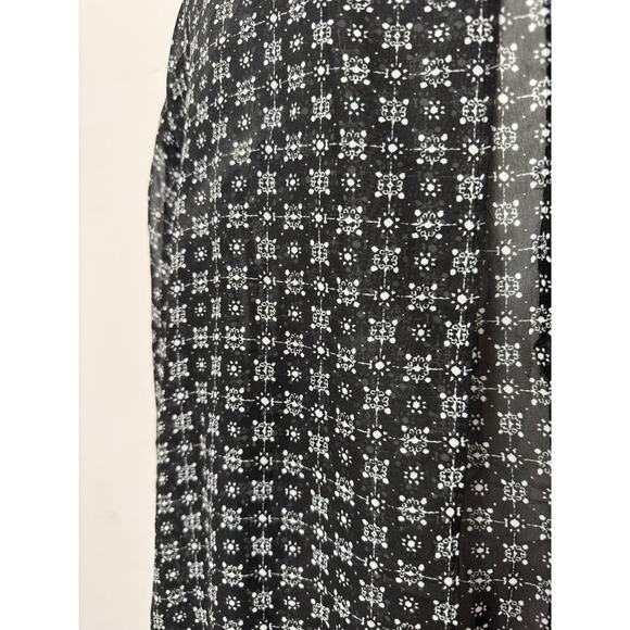 Worthington 2X Black White Long Sleeve Blouse Sheer Work Chic V Neck Business - Picture 4 of 6